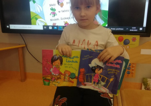 Emilka prezentuje przeczytane książki